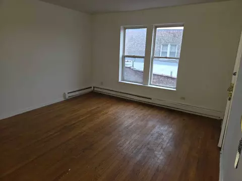 543 E 60th St #4, Chicago, IL 60637 photo 9
