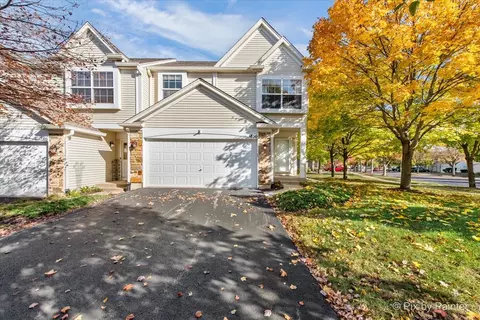 1850 Misty Ridge Ln #1850, Aurora, IL 60503