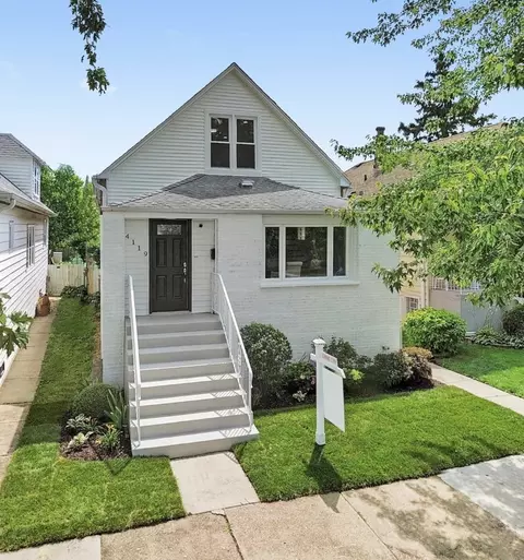 4119 N Meade Ave, Chicago, IL 60634