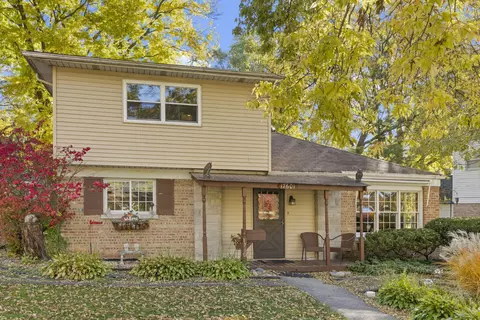 17601 Lincoln Ave, Homewood, IL 60430