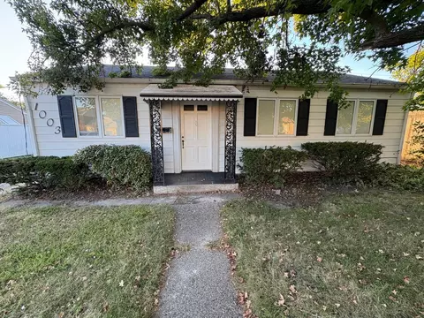 1003 41 St, Moline, IL 61265
