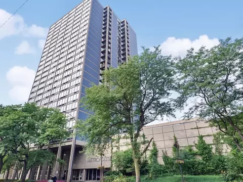 5320 N Sheridan Rd #2509, Chicago, IL 60640