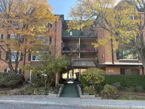 Undisclosed, Arlington Heights, IL 60005