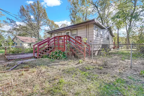 12718 E Metcalf Ave, Momence, IL 60954