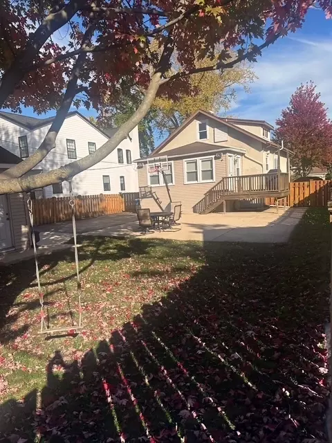 634 S Spring Rd, Elmhurst, IL 60126 photo 2
