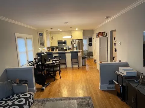 634 S Spring Rd, Elmhurst, IL 60126 photo 4