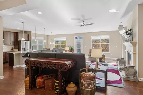 Other - 2972 Trillium Ct E, Aurora, IL 60506 photo 2 of 7