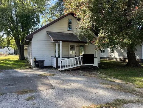 405 E Oakley St, Glasford, IL 61533