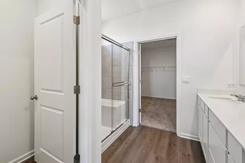 Entry Way - 1244 Wild Tulip Ct, Bartlett, IL 60103 photo 3 of 3