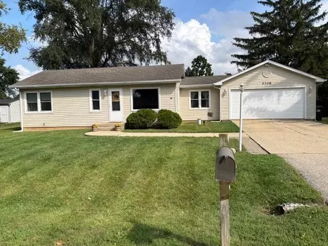 5708 Greenview Rd, Oakwood Hills, IL 60013