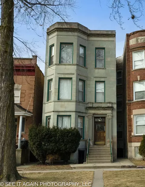 5942 S Calumet Ave, Chicago, IL 60637