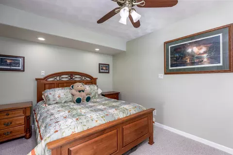 Bedroom - 605 Pinetree Rd, Streator, IL 61364 photo 2 of 2