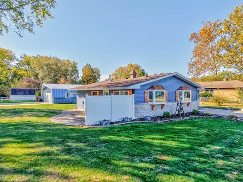 Exterior - 605 Pinetree Rd, Streator, IL 61364 photo 3 of 7