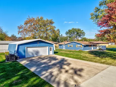 Exterior - 605 Pinetree Rd, Streator, IL 61364 photo 7 of 7