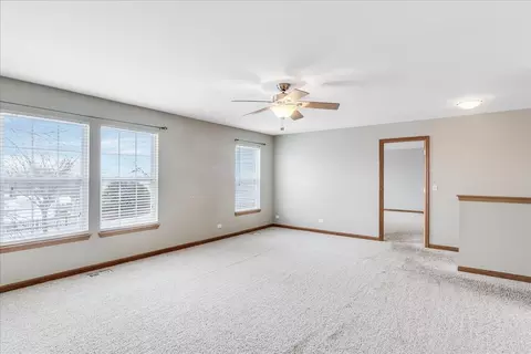 Living - 600 Spring Dr, Marengo, IL 60152 photo 5 of 5