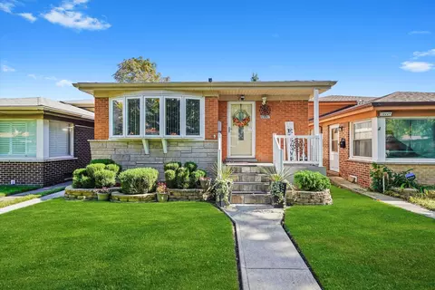 10447 S Green Bay Ave, Chicago, IL 60617