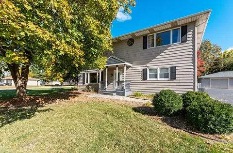 22503 S Deal Ave, Channahon, IL 60410