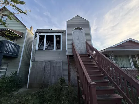 2139 W 50th Pl, Chicago, IL 60609