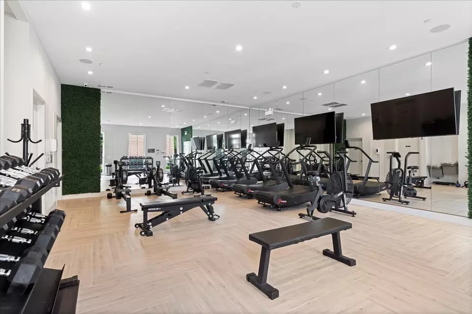 Other - 4232 W Belmont Ave #5, Chicago, IL 60641 photo 8 of 10