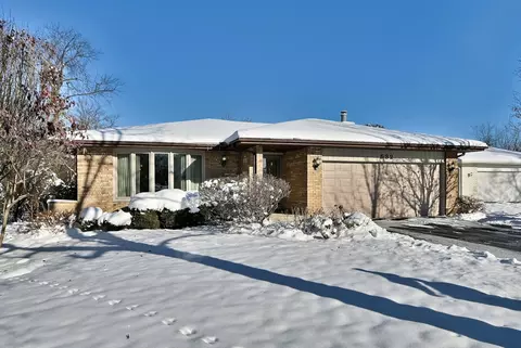 532 66th St, Downers Grove, IL 60516