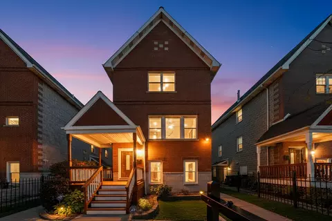 3769 S Lake Park Ave, Chicago, IL 60653