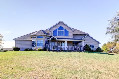 28953 Knob Hill Ct, Rock Falls, IL 61071