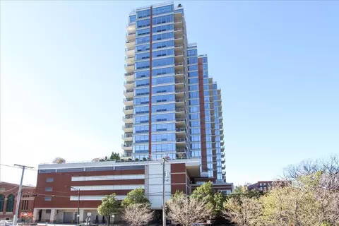1600 S Prairie Ave #1309, Chicago, IL 60616