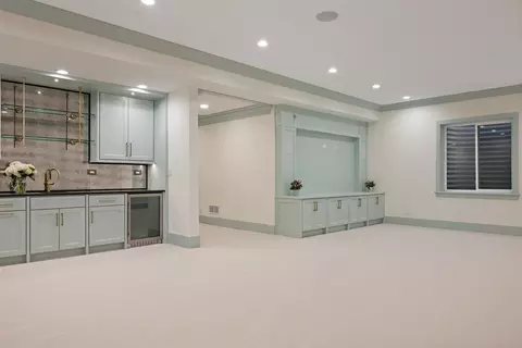 Living - 889 Cherry St, Winnetka, IL 60093 photo 6 of 6