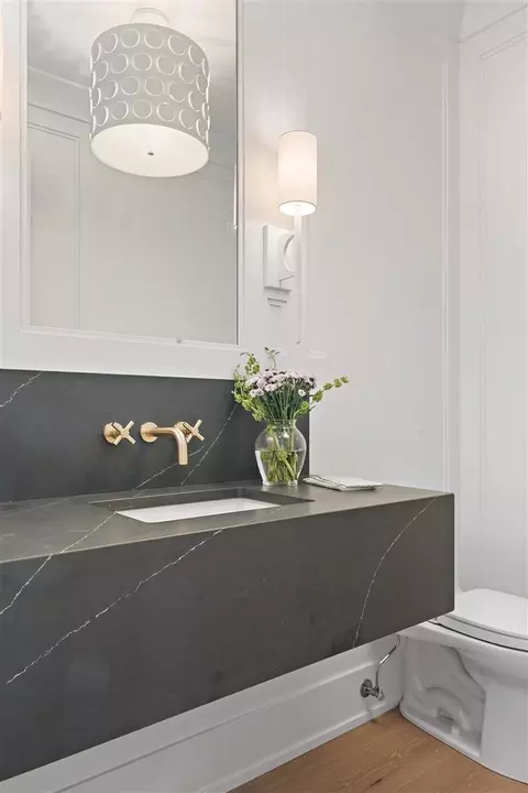 Bath - 889 Cherry St, Winnetka, IL 60093 photo 1 of 12