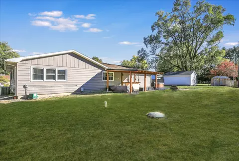 Exterior - 407 S Washington St, Sidney, IL 61877 photo 16 of 16