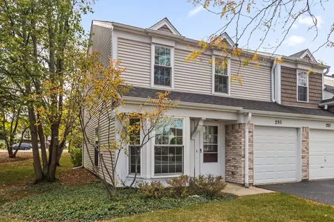 295 Chrisman Dr, Streamwood, IL 60107