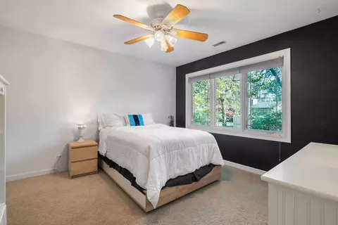 Bedroom - 325 Pine Ct, Naperville, IL 60540 photo 2 of 4
