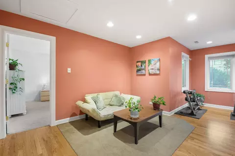 Other - 325 Pine Ct, Naperville, IL 60540 photo 3 of 4