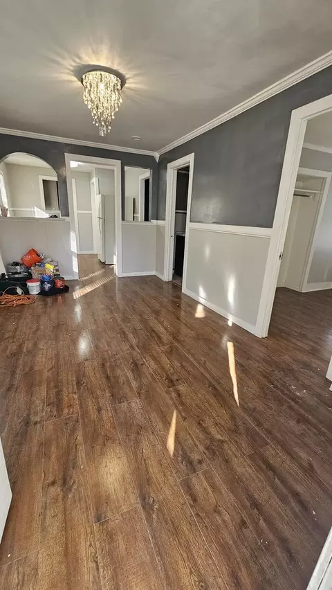 809 W Park Ave, Aurora, IL 60506 photo 4