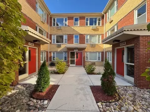 1541 Harlem Ave #1S, Forest Park, IL 60130