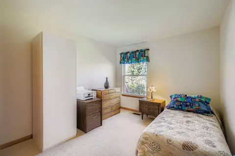 Bedroom - 1920 Butler Dr, Bartlett, IL 60103 photo 4 of 5
