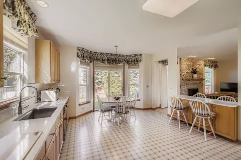 Kitchen - 1920 Butler Dr, Bartlett, IL 60103 photo 3 of 3