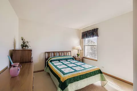 Bedroom - 1920 Butler Dr, Bartlett, IL 60103 photo 3 of 5