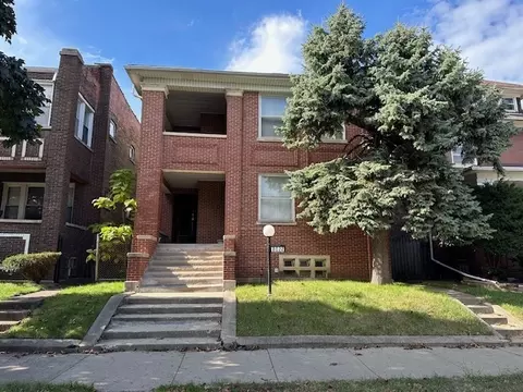 8022 S Peoria Ave, Chicago, IL 60620
