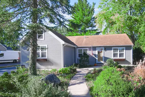 Exterior - 148 Wheeling Ave, Wheeling, IL 60090 photo 2 of 13