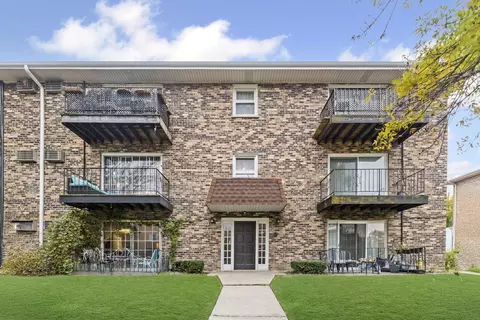 7109 Oconnell Dr #3B, Chicago Ridge, IL 60415