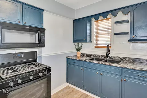 7515 W 61st St, Summit, IL 60501 photo 8
