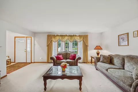 5524 Christopher Dr, Oak Forest, IL 60452 photo 4