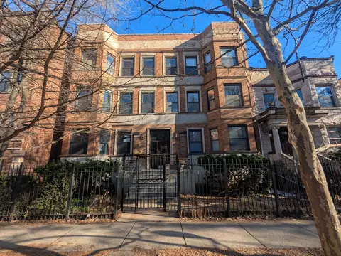 5231 N Winthrop Ave #1S, Chicago, IL 60640