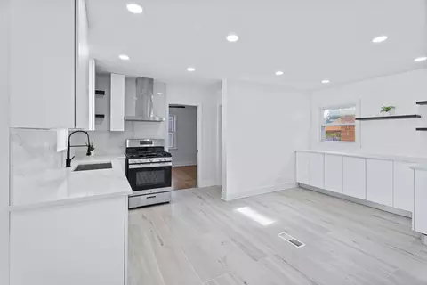 Kitchen - 5253 S Mobile Ave, Chicago, IL 60638 photo 4 of 4
