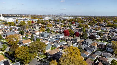 View/Area - 5253 S Mobile Ave, Chicago, IL 60638 photo 1 of 2