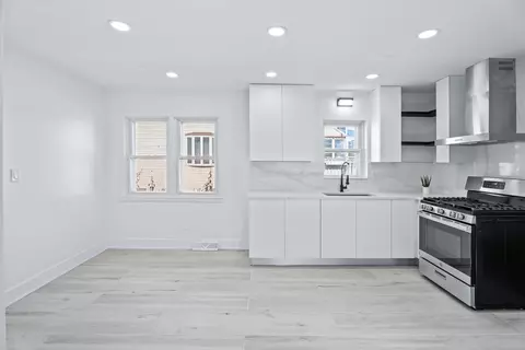 Kitchen - 5253 S Mobile Ave, Chicago, IL 60638 photo 2 of 4