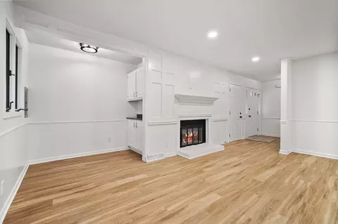 Living - 319 Hillside Ln, Bloomington, IL 61701 photo 2 of 8