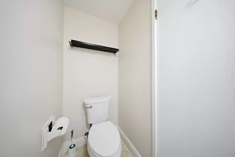 291 Gregory St #6, Aurora, IL 60504 photo 21