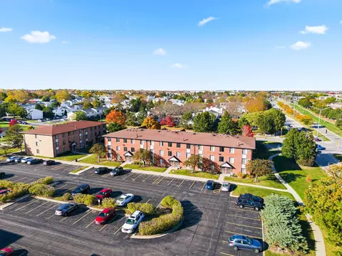 291 Gregory St #6, Aurora, IL 60504 photo 24